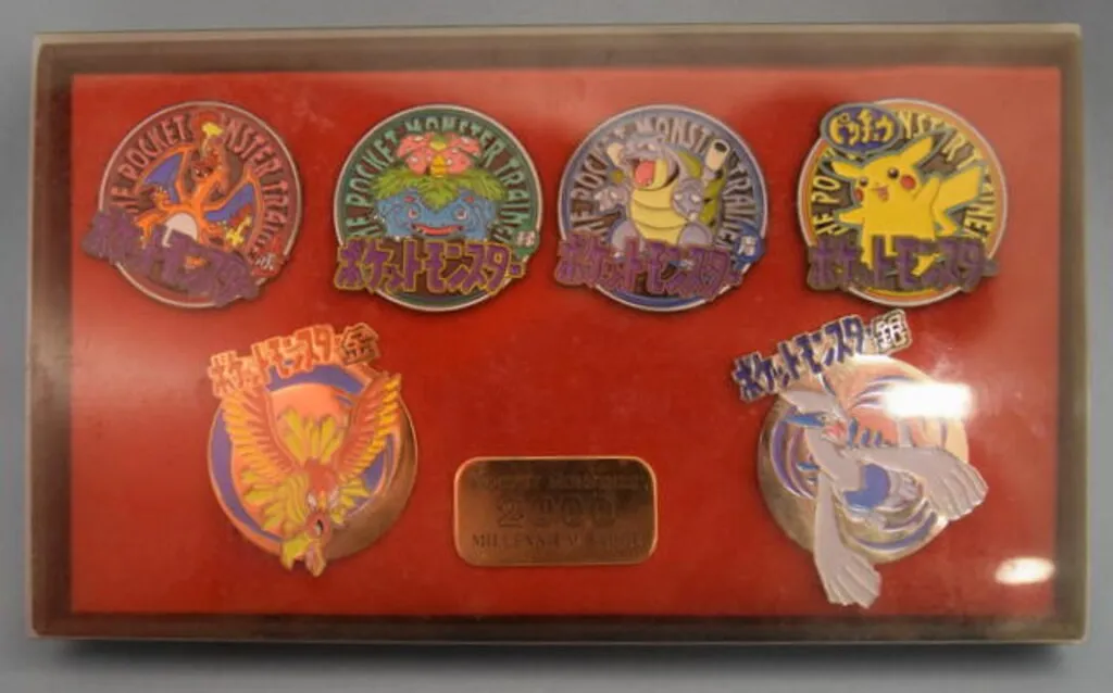 激レア！ポケットモンスター金銀 ミレニアムバッジ 7個セット 激レア！ポケットモンスター金銀 ミレニアムバッジ 7個セット 2025年
