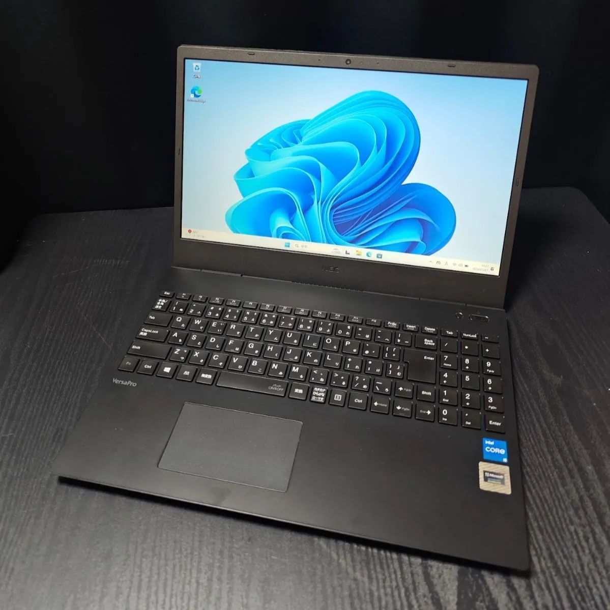 美品NEC VersaPro ノートPCi5 SSD256GB 新品メモリ8GB NEC VersaPro Core i5-1135G7/8GB/SSD256GB 【公式通販】