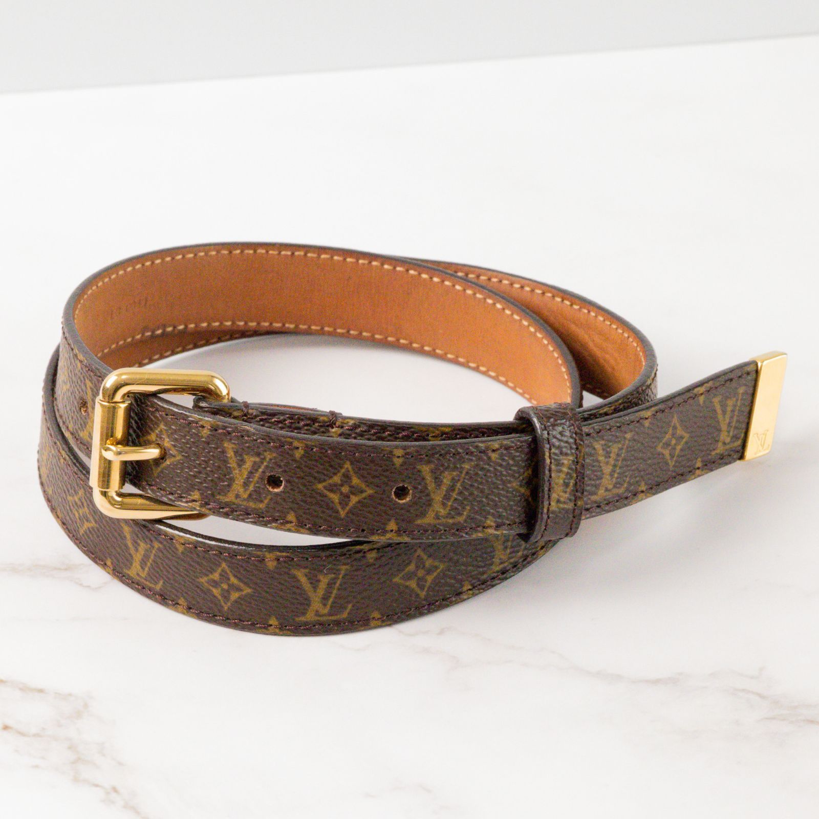 562.LOUIS VUITTON Leather Belt サンチュール LOUIS VUITTON belt