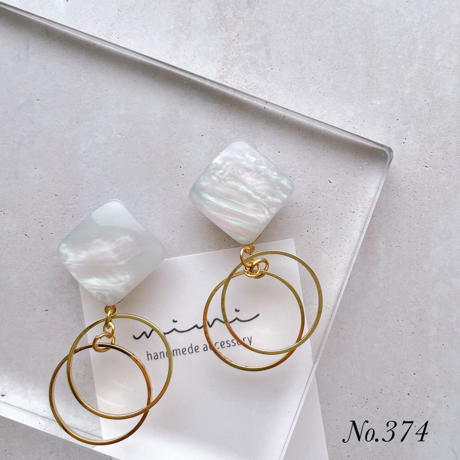 jpy12t様 リクエスト 2点 まとめ商品 ハンドメイド ピアス イヤリング jpy12t様 リクエスト 2点 まとめ商品 ハンドメイド ピアス