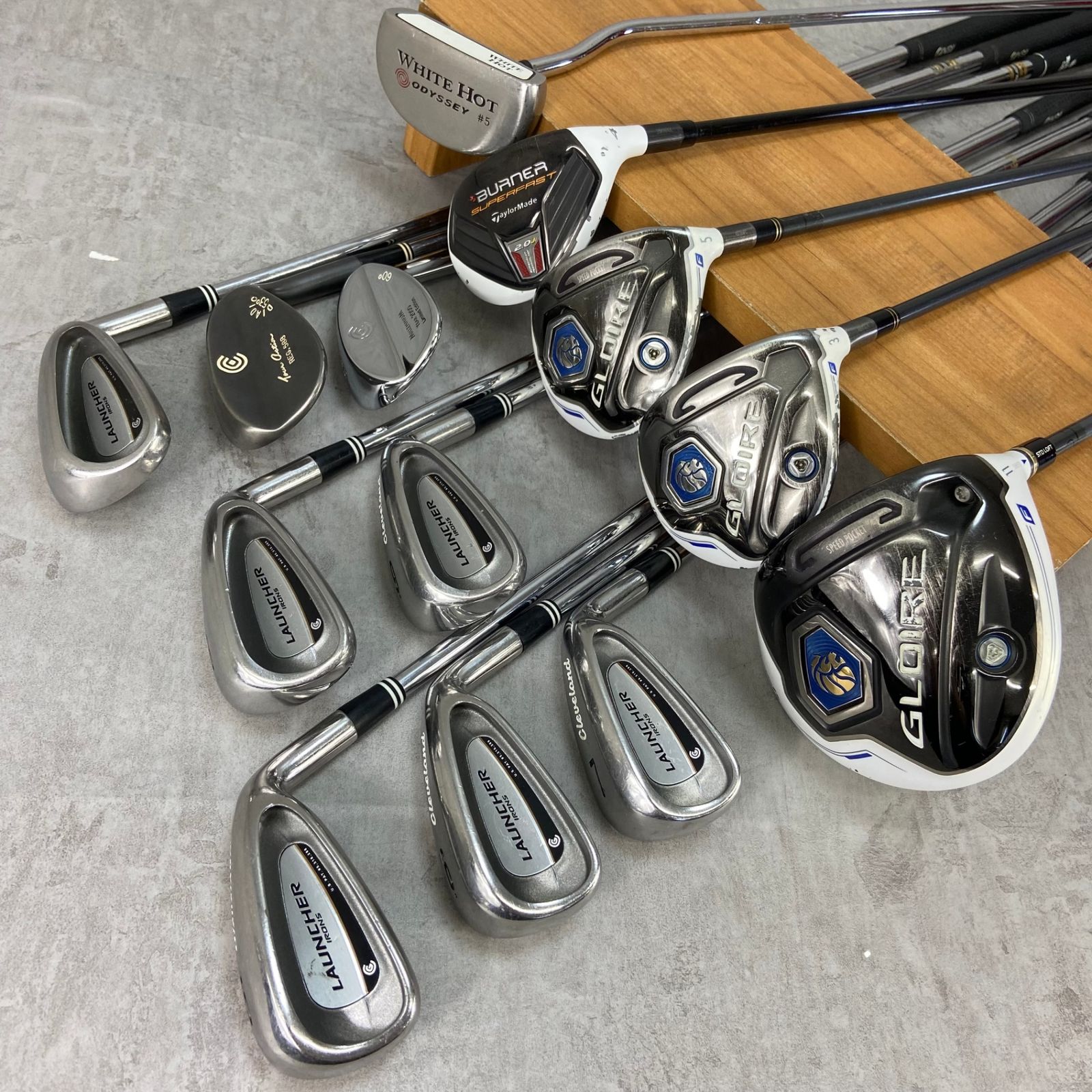 タイトリスト ラルージュ メンズゴルフ13本セット 右利き用 キャディ