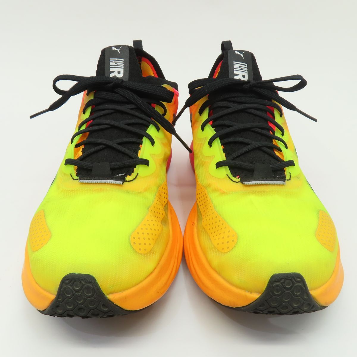 ファストアールニトロエリートFireglow PUMA公式】ウィメンズ FAST-R ニトロ エリート 2 FIRE