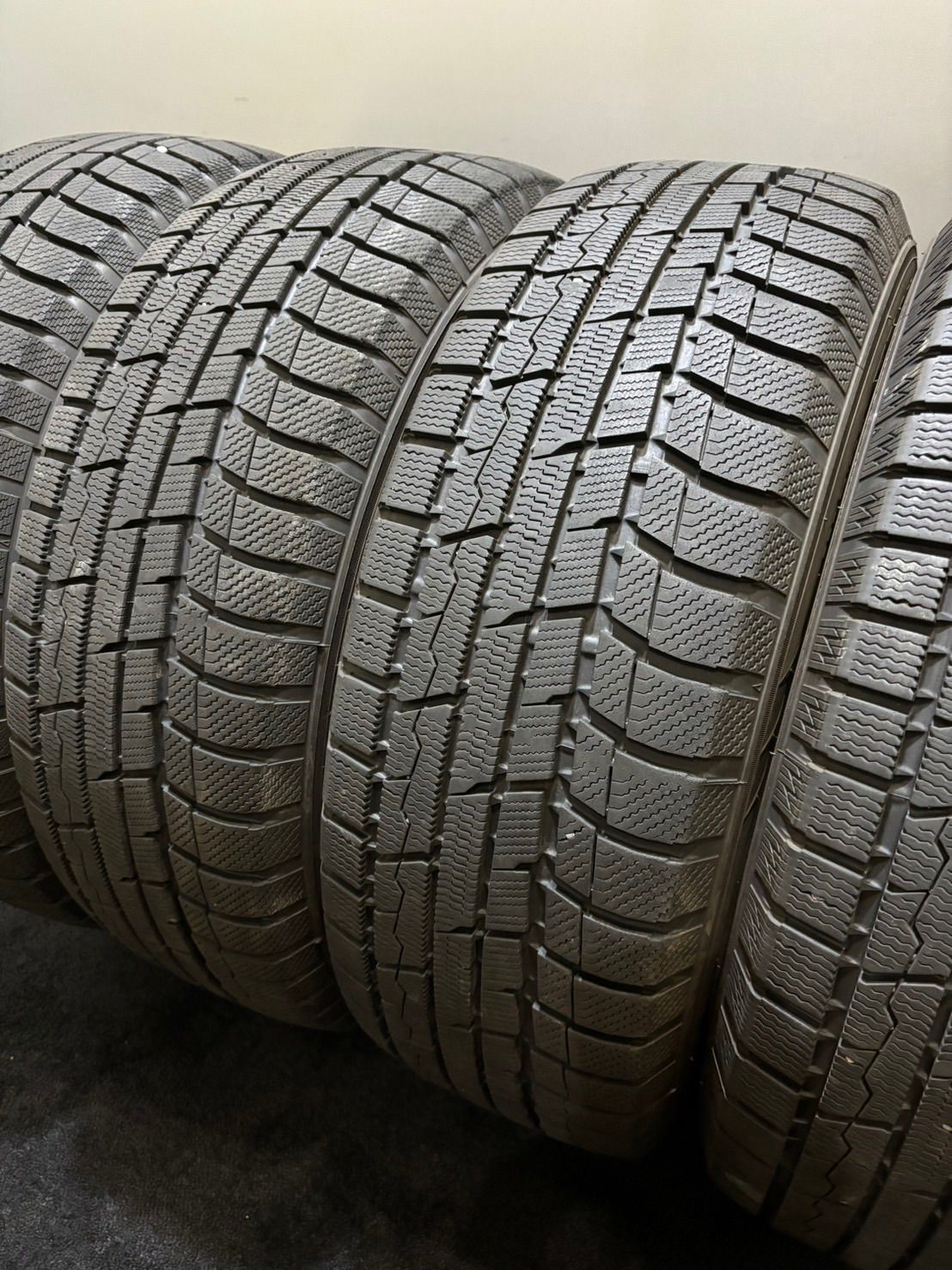 215/65R16 TOYO/Winter TRANPATH TX 21年製 スタッドレス バリ山