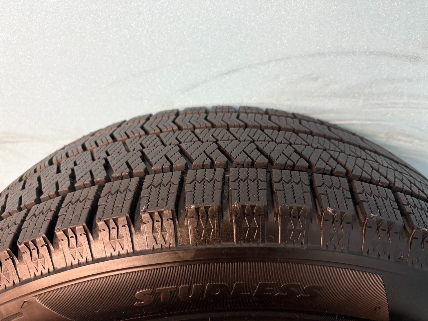 ブリヂストン BLIZZAK