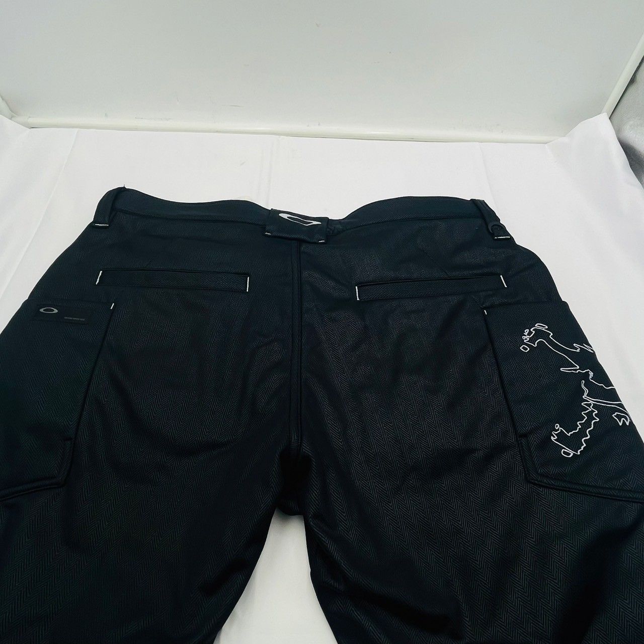 ❗️✨新品タグ付✨❗️】OAKLEY ゴルフパンツ メンズ 34/36