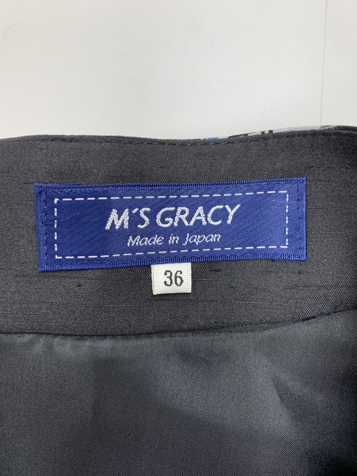 エムズグレイシー 517327 スカート 36 ブラック 街並みモチーフ フ IT82FGQMCYH4 GULLKHAN_COM