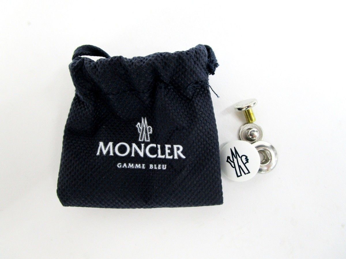 イタリア製 MONCLER GAMME BLEU (モンクレールガムブルー