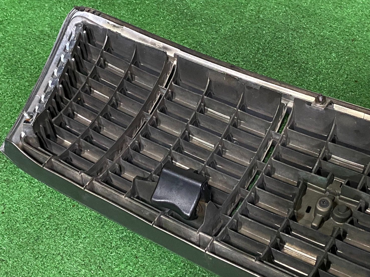 美品！】トヨタ 17 クラウン ロイヤルサルーン 純正 フロント