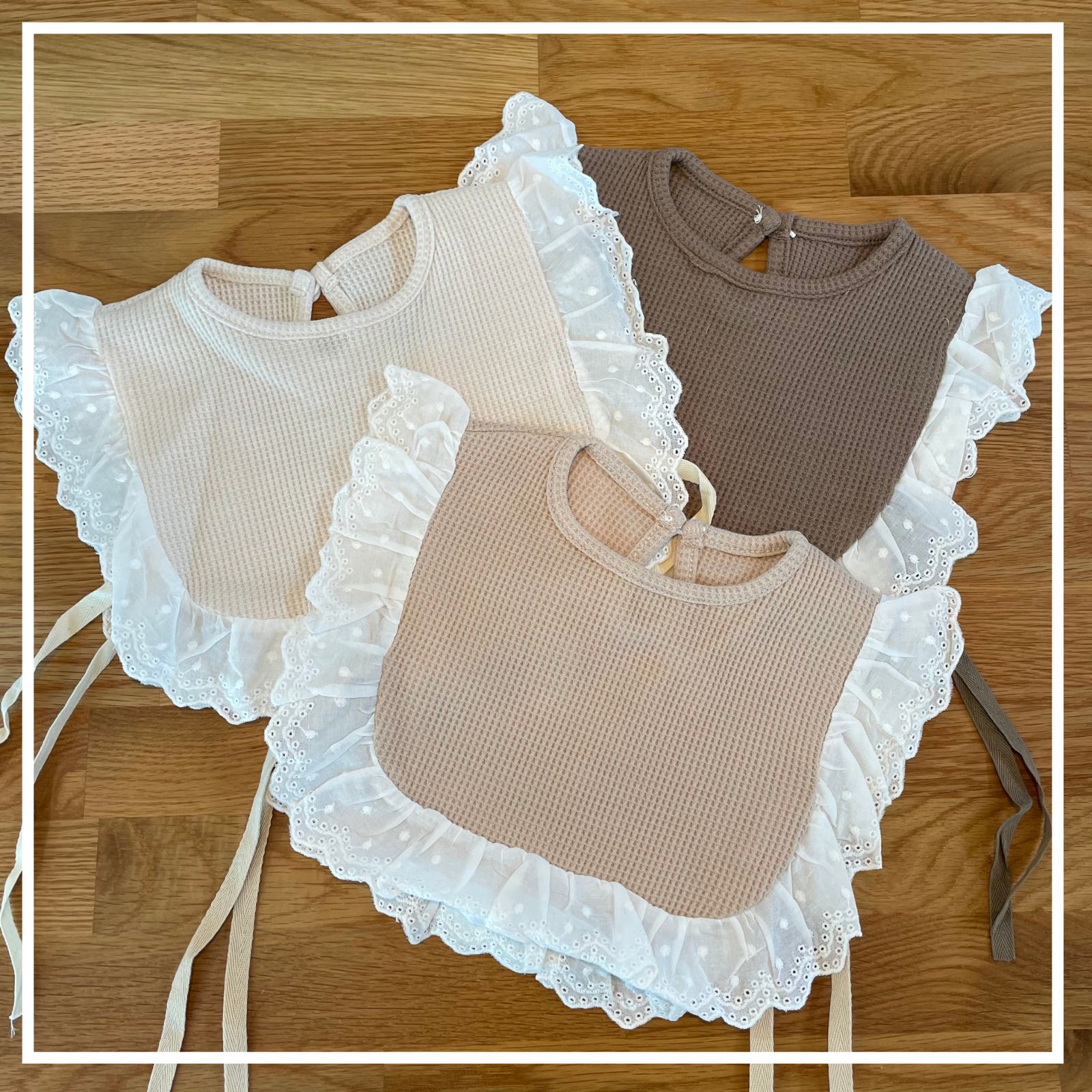 新品 思いとどまり ❁付け襟レーススタイ ひまわり柄 ベビーキッズ 