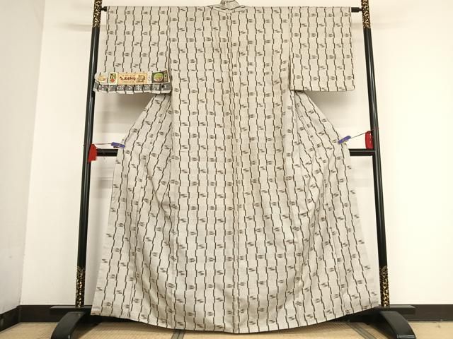 平和屋着物○重要無形文化財 本場久米島紬 ゆうな染 手織 正絹 逸品  