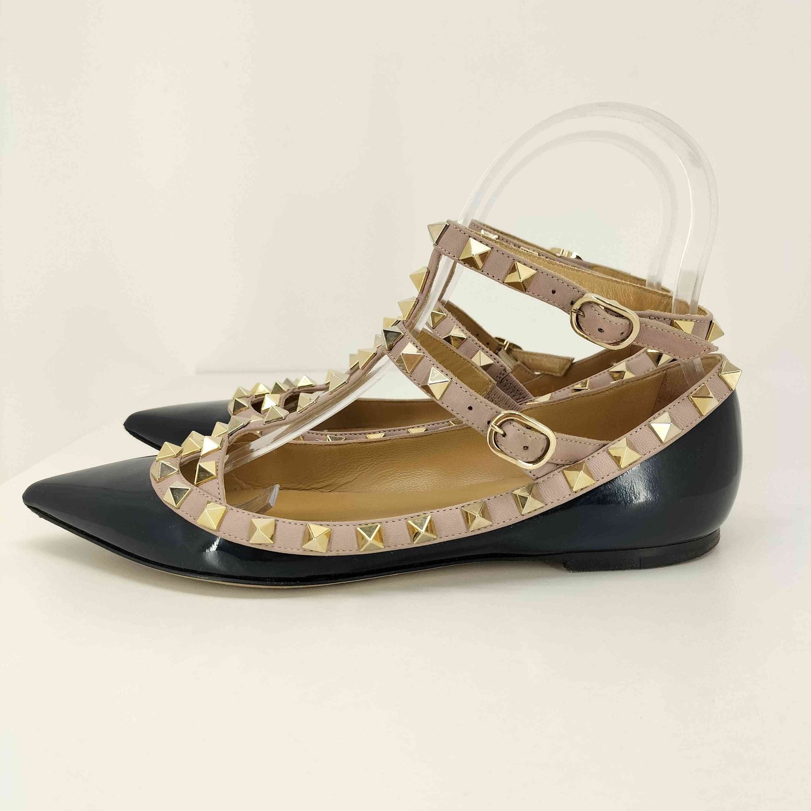 ヴァレンティノガラヴァーニ VALENTINO GARAVANI ロックスタッズ
