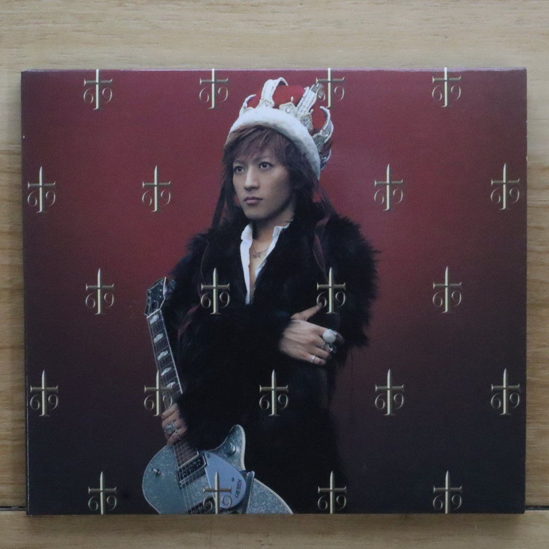 Suede 国内流通仕様限定盤　DVD2枚CD2枚　スウェード　豪華ブックレット Amazon.co.jp: Suede: Deluxe Edition: ミュージック