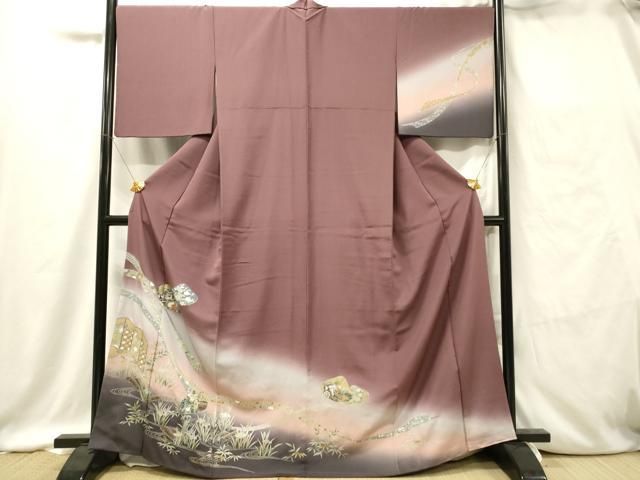 訪問着 貝合わせに熨斗 金彩花模様 豆青色 しつけ糸 K-3652 平和屋着物□訪問着 刺繍 貝合わせ花文 暈し染め 金銀彩 正絹