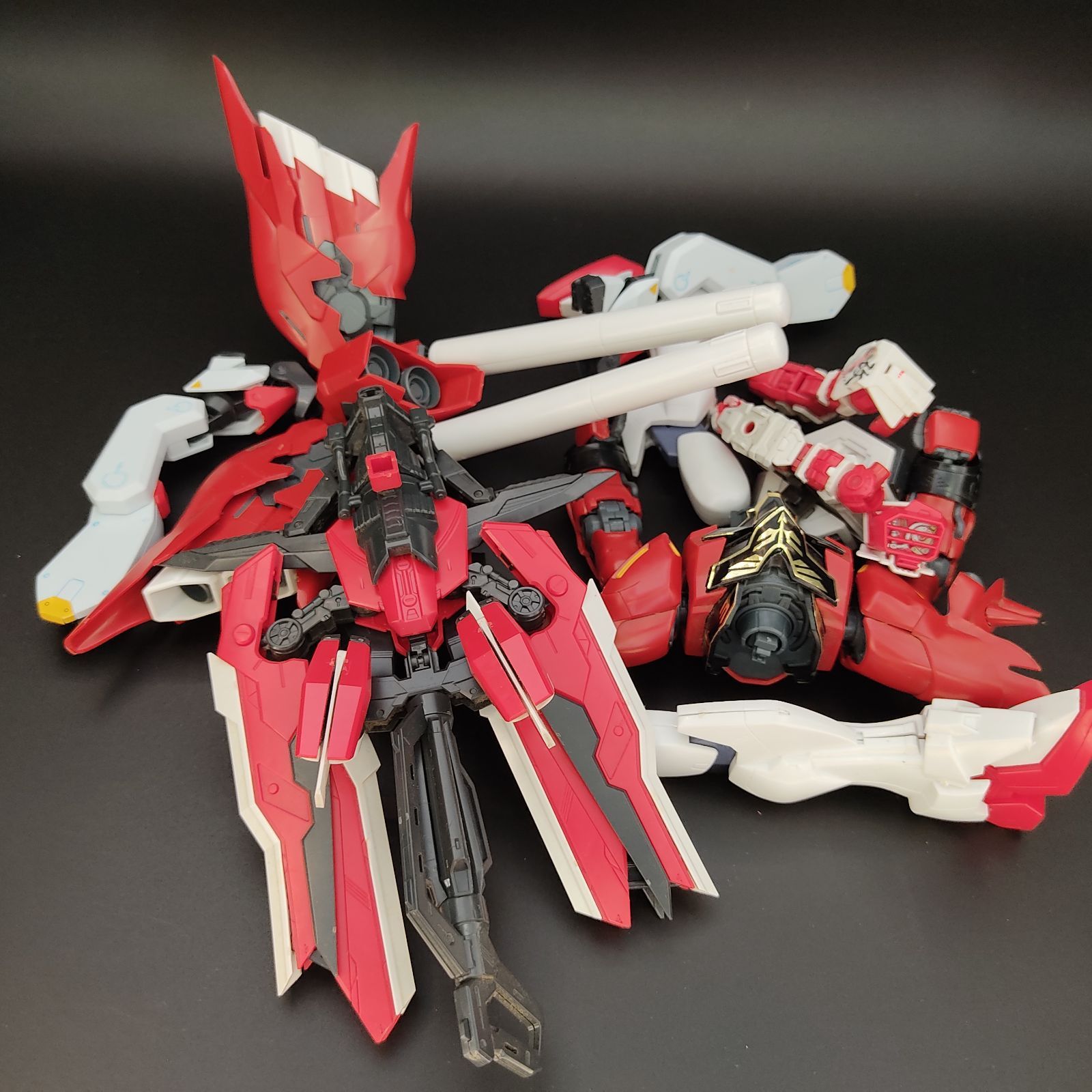 MG ユニコーン、シナンジュ　ジャンク扱い MG ユニコーンガンダム +MS CAGE ＆シナンジュ ジャンク品