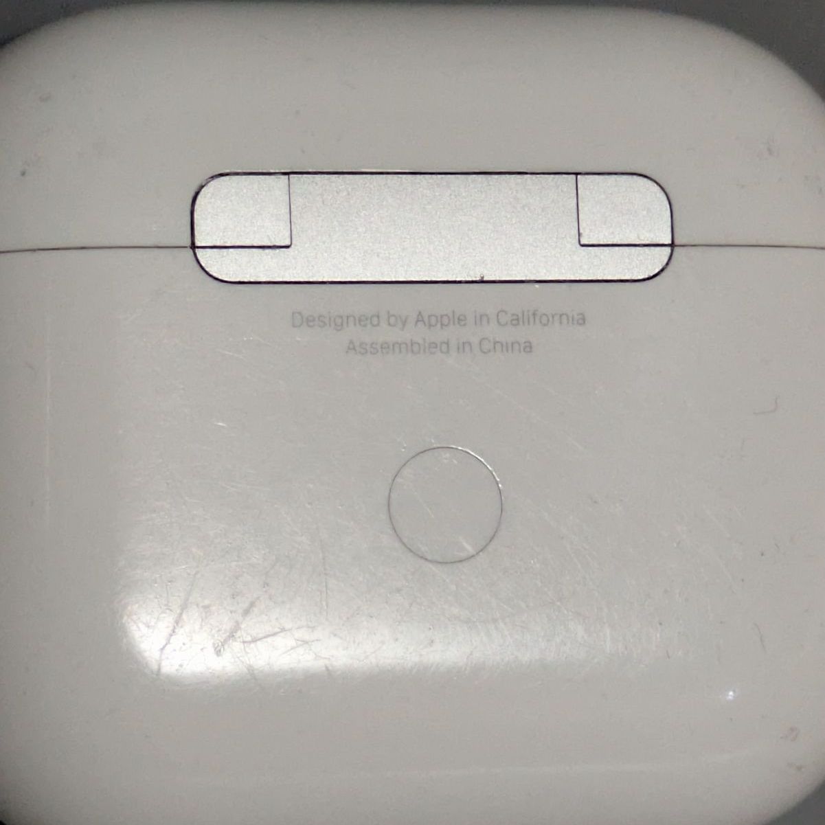 18」apple 第3世代 Airpods【 刻印あり MME73J/A A2566 MagSafe充電