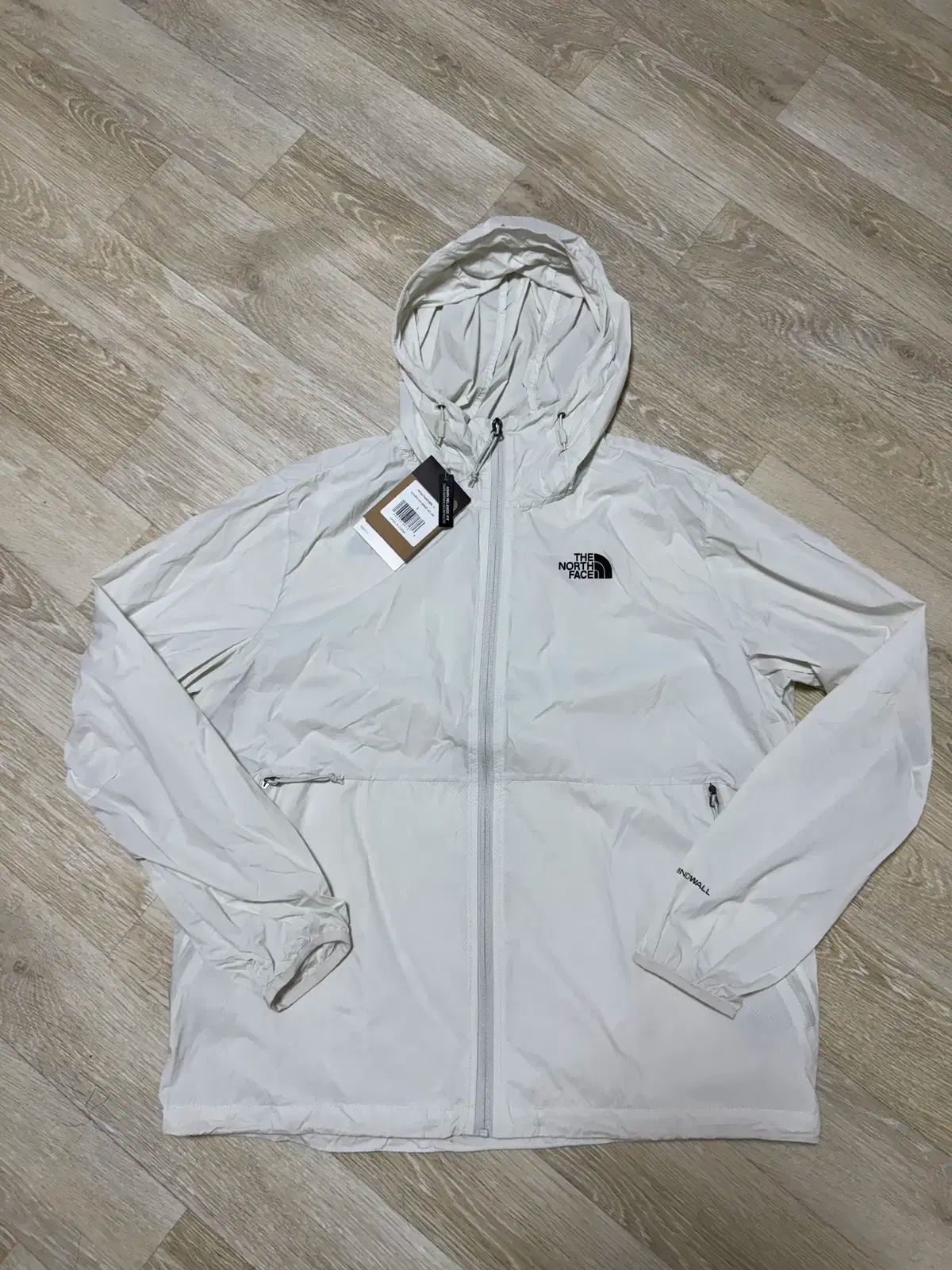 新品 ノースフェイス WINDWALL ウィンドブレーカー プルオーバー 防風 防水 オリーブ (XL) THE NORTH FACE USA直営店購入 THE NORTH FACE WINDWALL ウィンドブレーカー USA THE NORTH FACE ザ