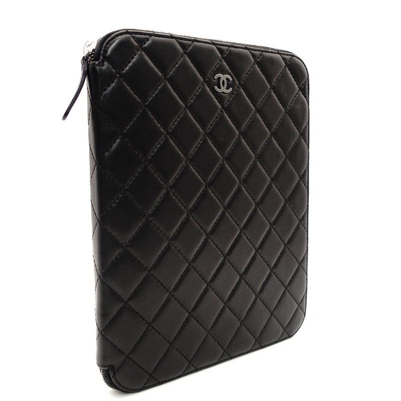 シャネル CHANEL マトラッセ iPad ケース ブラック レザー 黒 シルバー