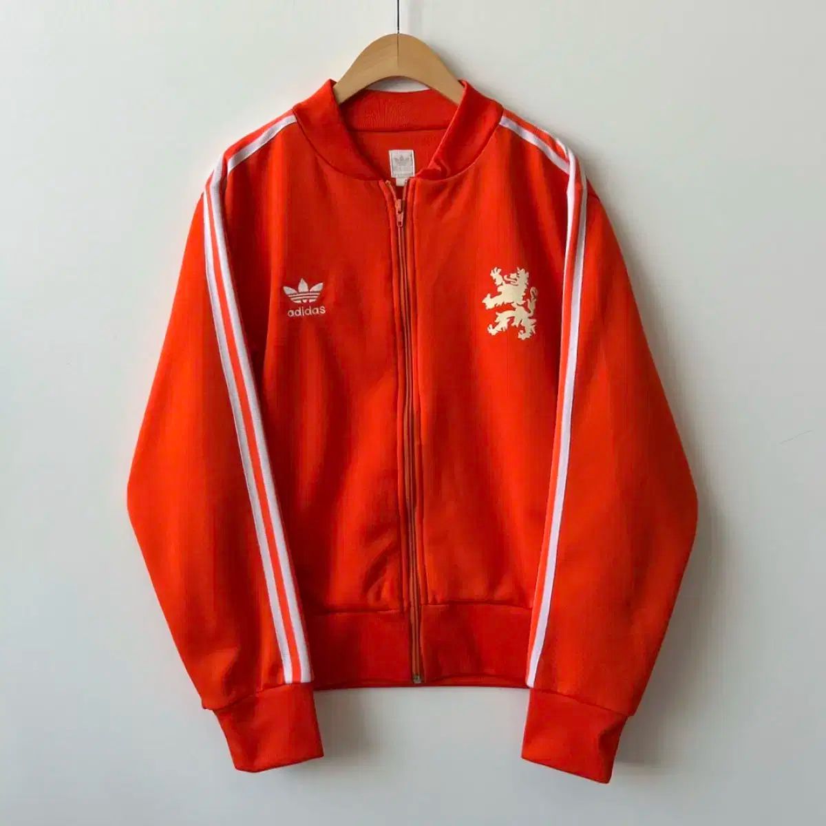 adidas アディダス オランダ トラックトップス ジャージ