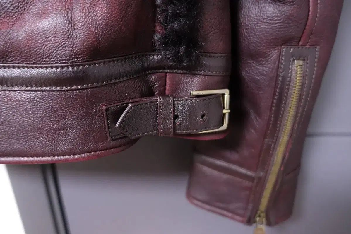 滑走路 バーガンディー