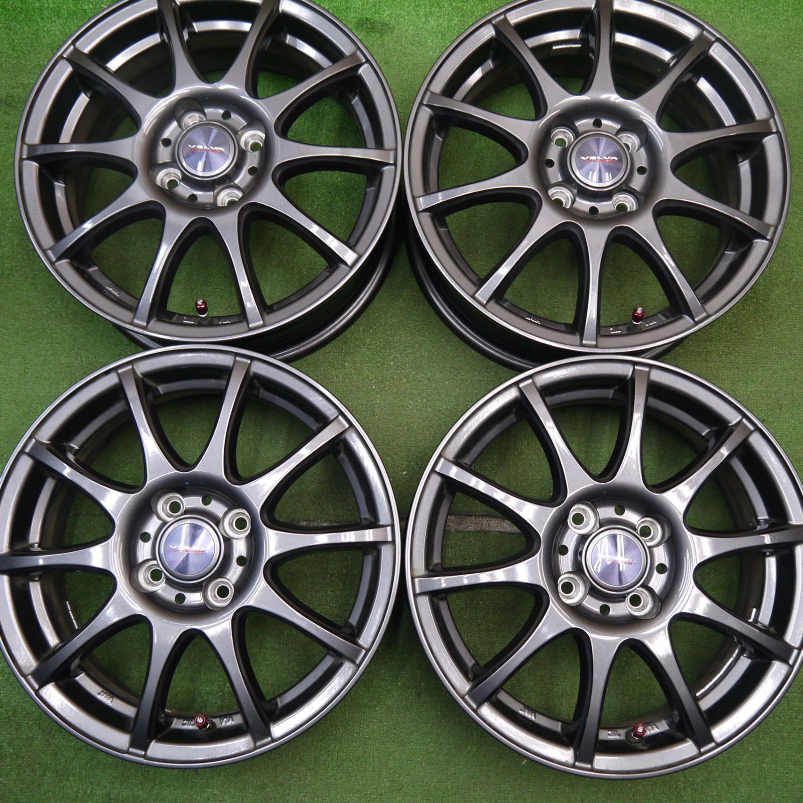 キレイ VELVA CHARGE ヴェルヴァ チャージ 15インチ ホイール 15×5.5J PCD100|4H 5041803Hホ