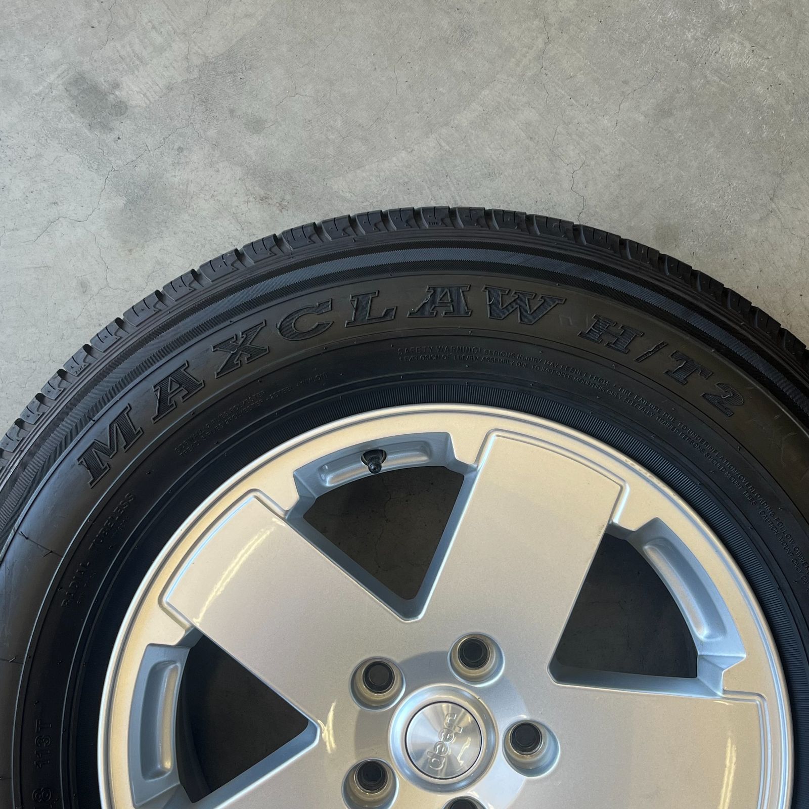 ラジアルタイヤ