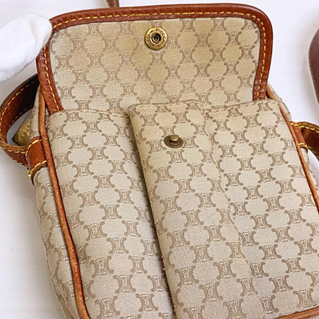 セリーヌ CELINE