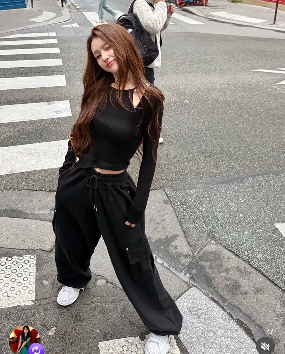 マリマーケット カーゴ ワイドパンツ ブラック ロング マリ DECORATOM_COM_BR