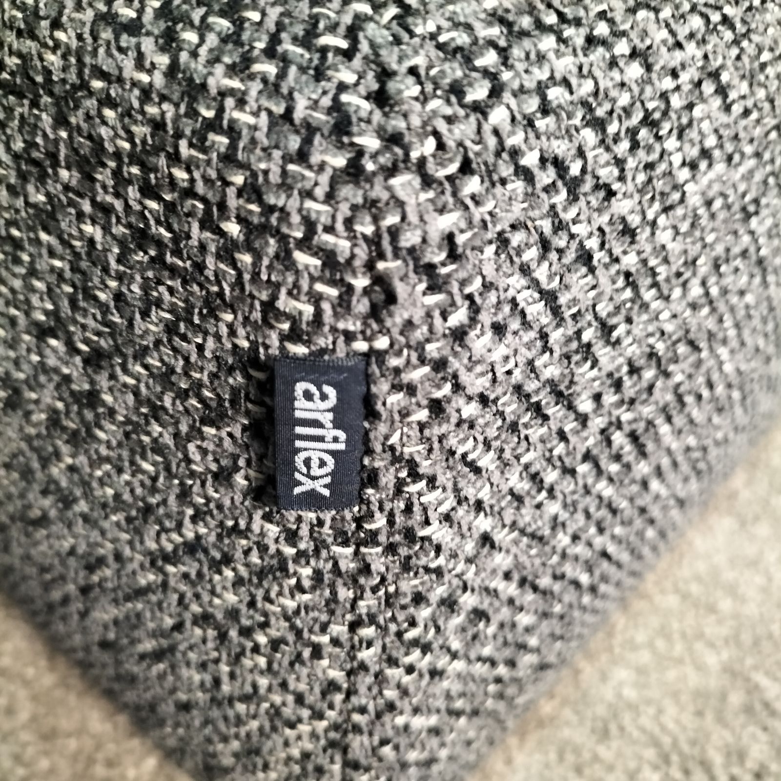 arflex SONA シート オットマン 展示品【522】 - メルカリ