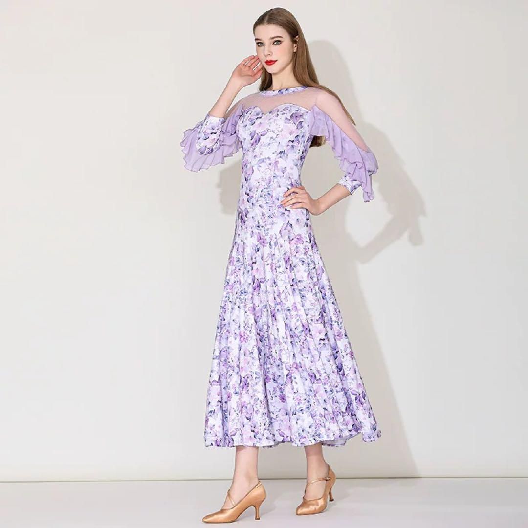 大人気✨花柄スタンダードワンピース 練習着 デモダンスパーティに！ 新品未使用 大人気 花柄ワンピース スタンダード練習着 ダンス