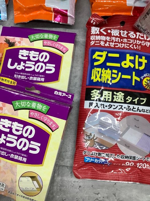 O3a 未使用保管品 日用品 消耗品 ムシューダ 防虫剤 ダニ除け どこでもベープ いろいろまとめ 現状品 - メルカリ