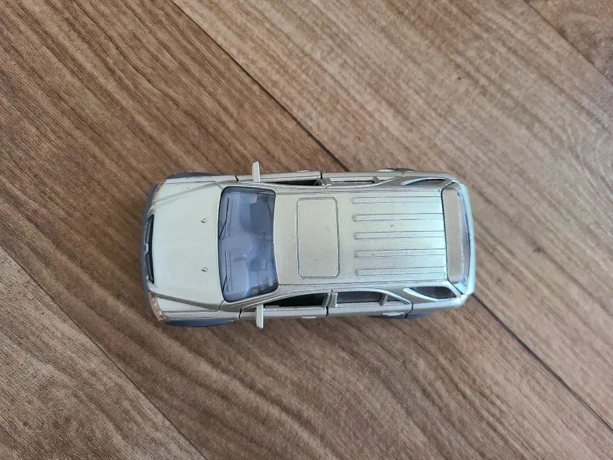 ミニカー