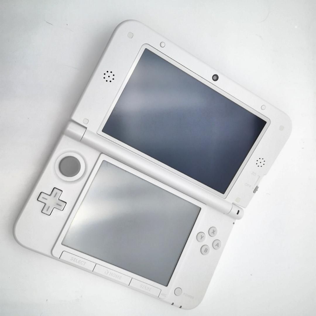 季節のおすすめ商品 ニンテンドー3DS ホワイト/ラベンダー ホワイト LL