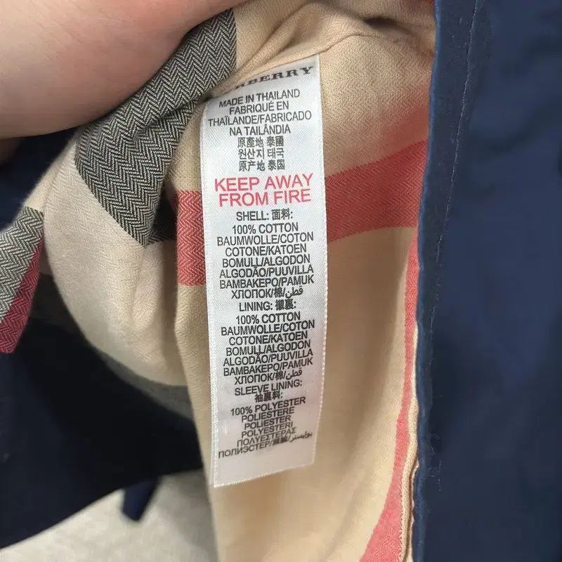 夏セール開催中。 バーバリー キッズ 女の子 コート 3Y 3-4歳 B00943 人気アイテムが再入荷！