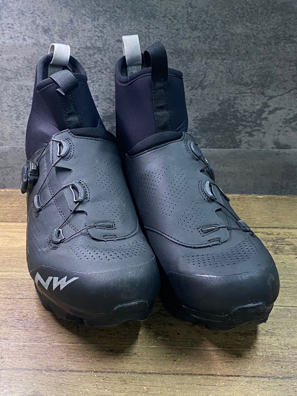 JM997 ノースウェーブ NORTHWAVE CELSIUS XC GTX ビンディングシューズ 黒 EU42 2穴