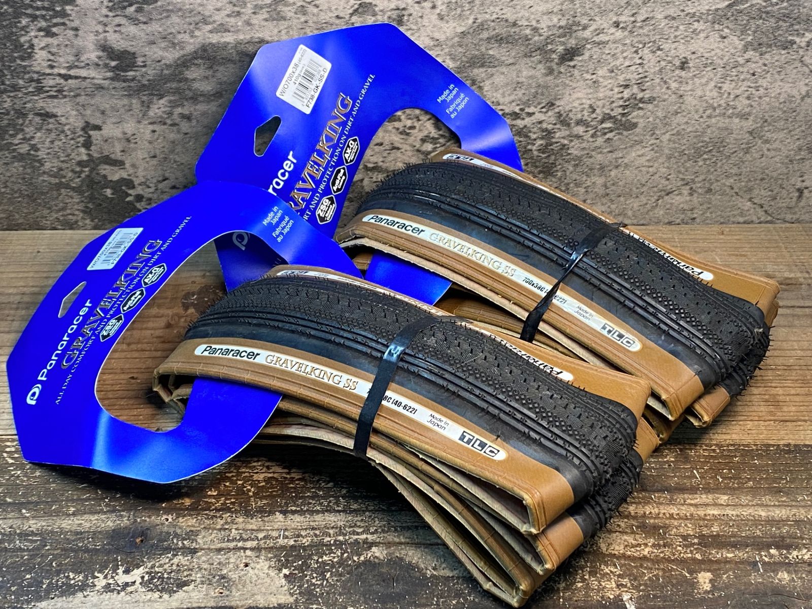 JA561 パナレーサー Panaracer グラベルキング GRAVELKING SS TLC タイヤ 黒|茶 700x38C セット