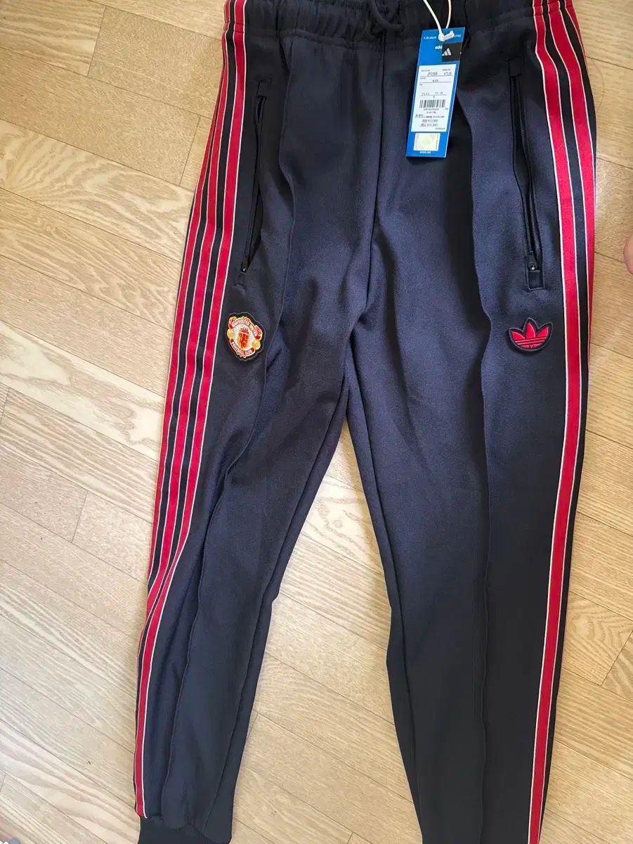 MANCHESTER UNITED FC マンチェスター ユナイテッドFC アイコン トレーナー ジョガー パンツ