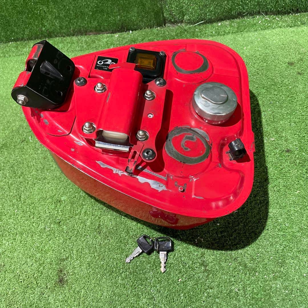 MD50 郵政カブ　燃料タンク