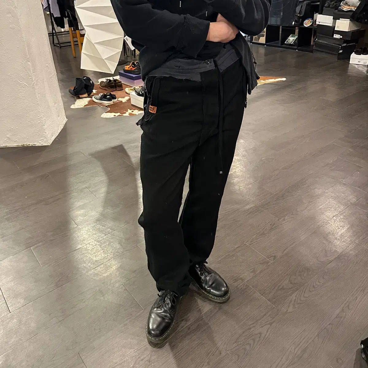 男