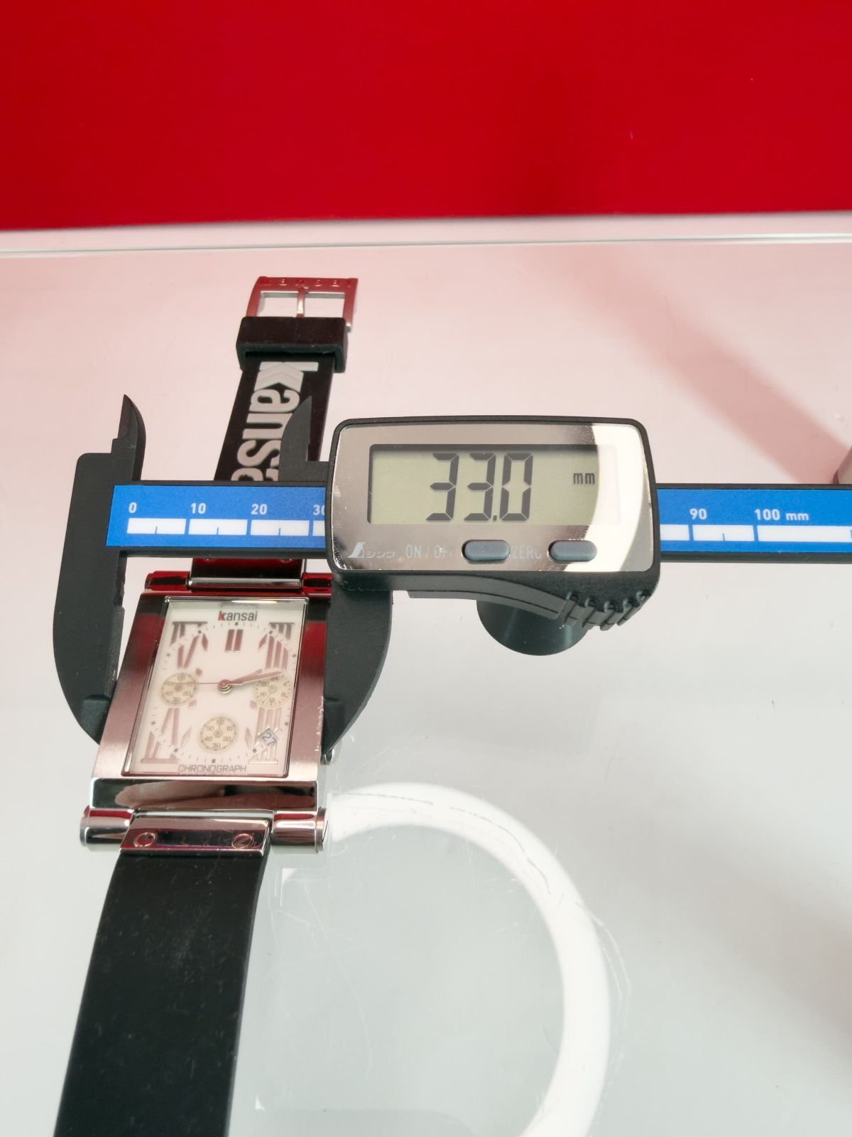 山本寛斎 Kansai Yamamoto Chronograph KP-0803 腕時計 稼働品 - メルカリ