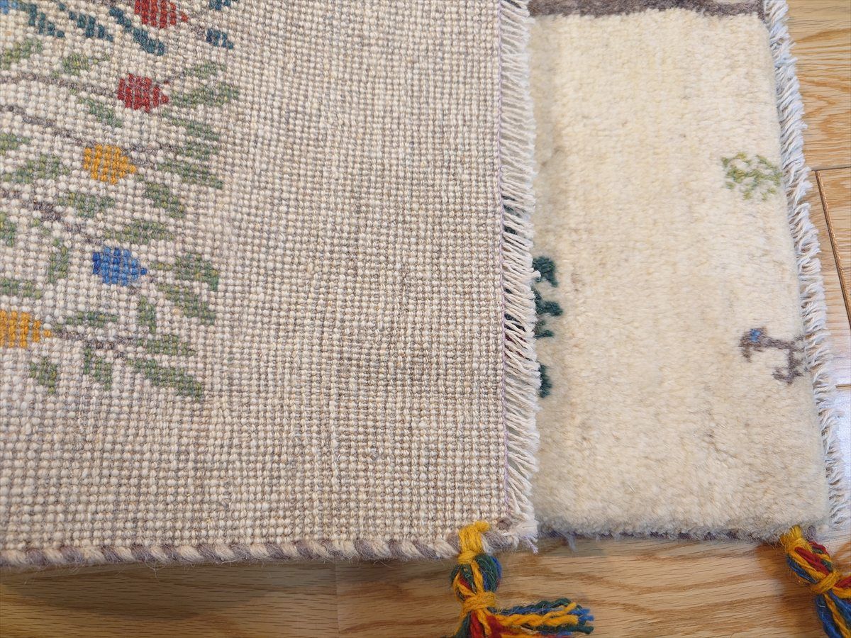 ペルシャ ギャッベ 玄関マット ラグ 87×62㎝ アイボリー 生命の