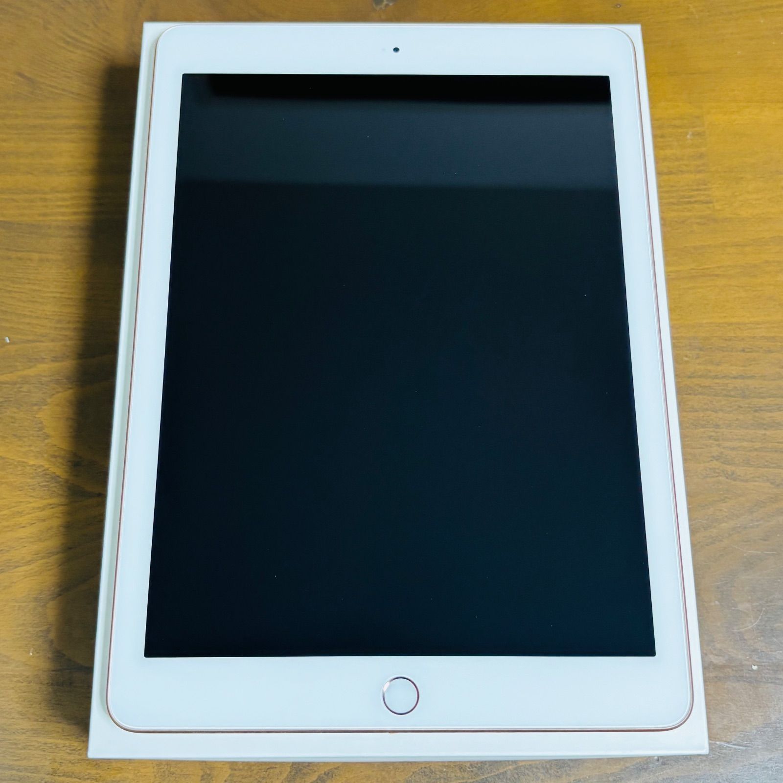 極美品】 Apple iPad 第6世代 32GB Wi-Fiモデル 箱付き バッテリー最大 