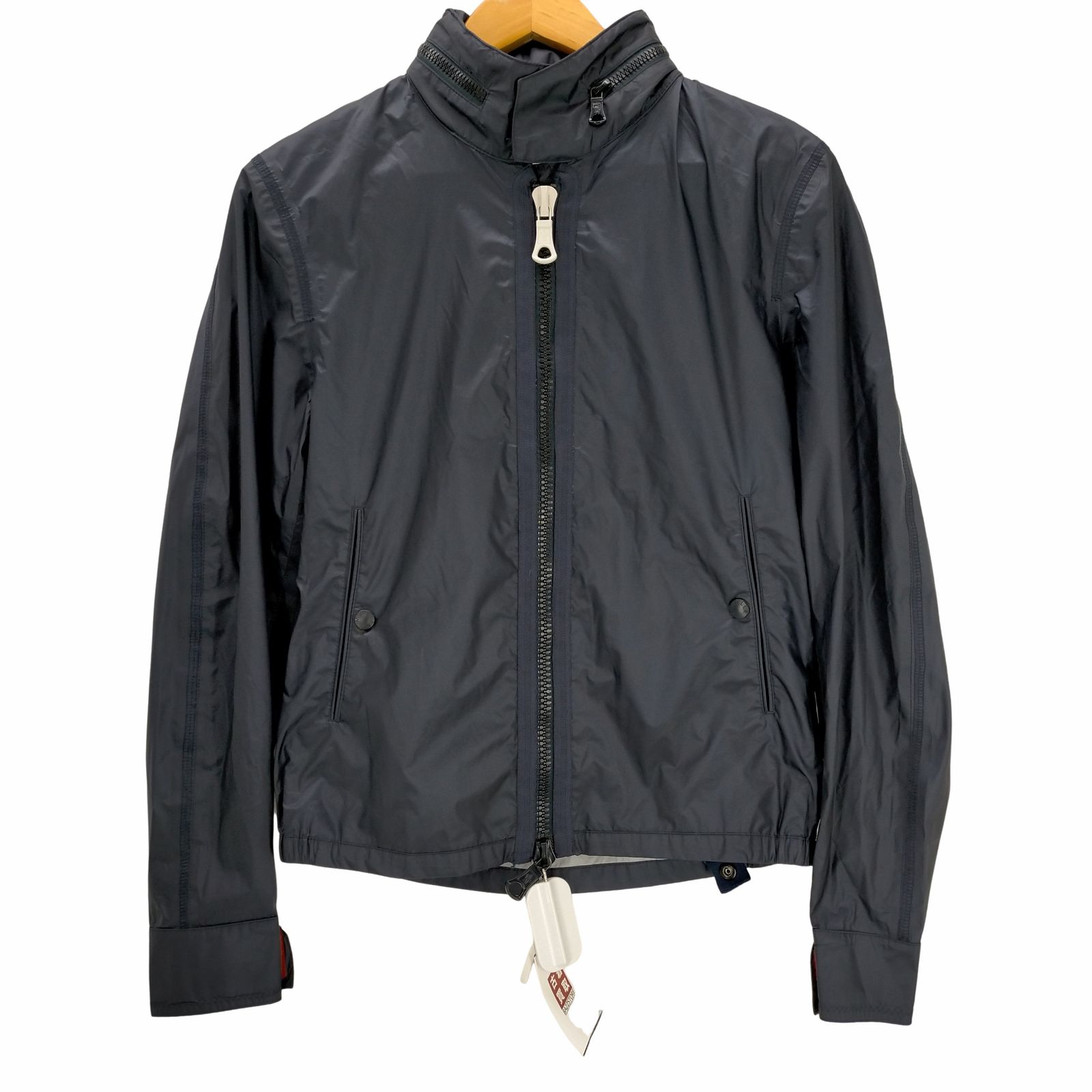 モンクレール ガムブルー MONCLER GAMME BLUE ナイロンダブル モンクレール ガムブルー MONCLER GAMME BLUE ナイロンダブル