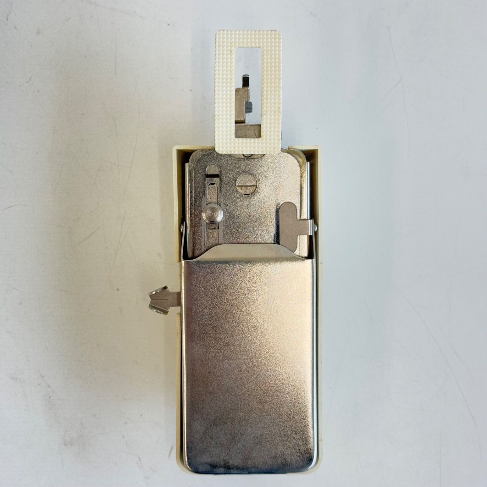ケース・取説付】MODEL B-6 ボタン穴かがり 職業用 ミシン用ボタン 