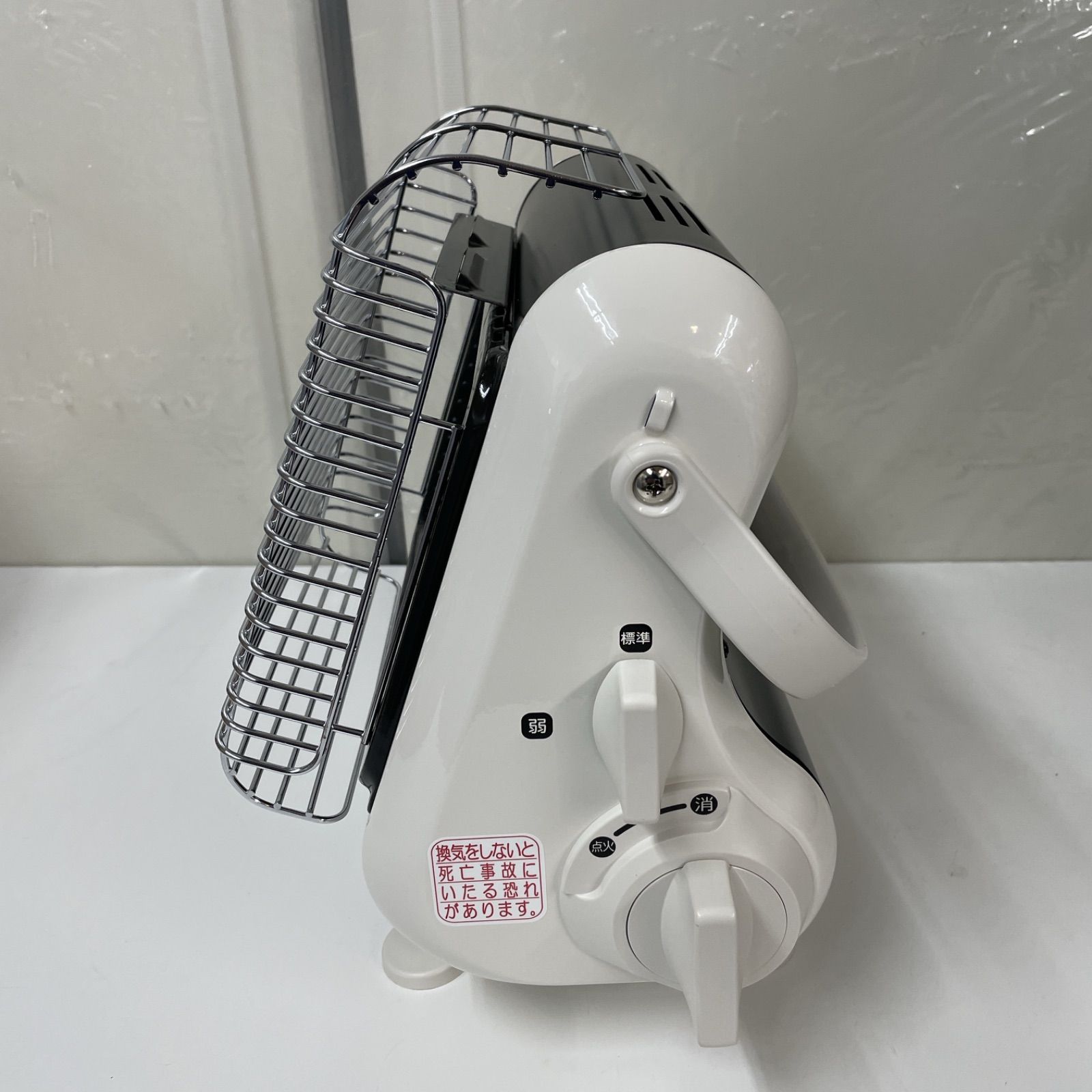 R713 ☀️ 未使用品！ Iwatani カセットガスストーブ 20年製 CB-STV