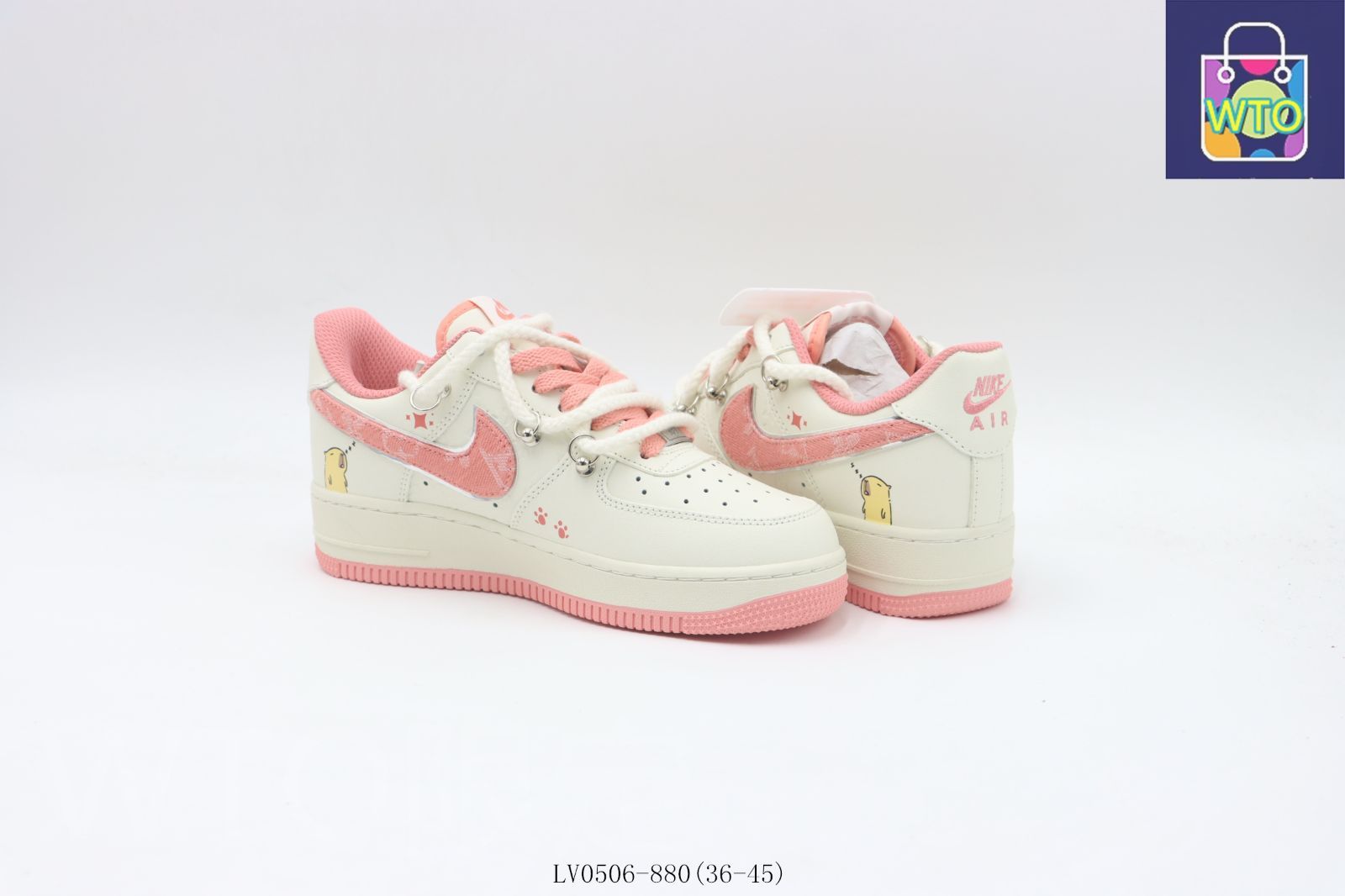  今日 ナイキ NIKE スニーカー ピンクホワイト Pink White LV 0506 880 WTO輸入2 スニーカー 靴