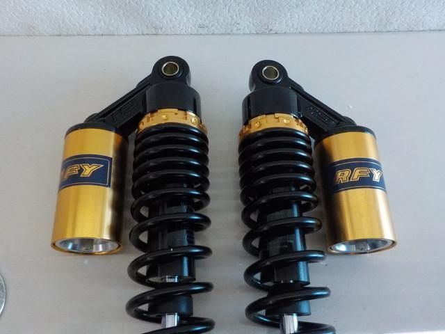タンク付バイク320ｍｍ汎用 ゴールド