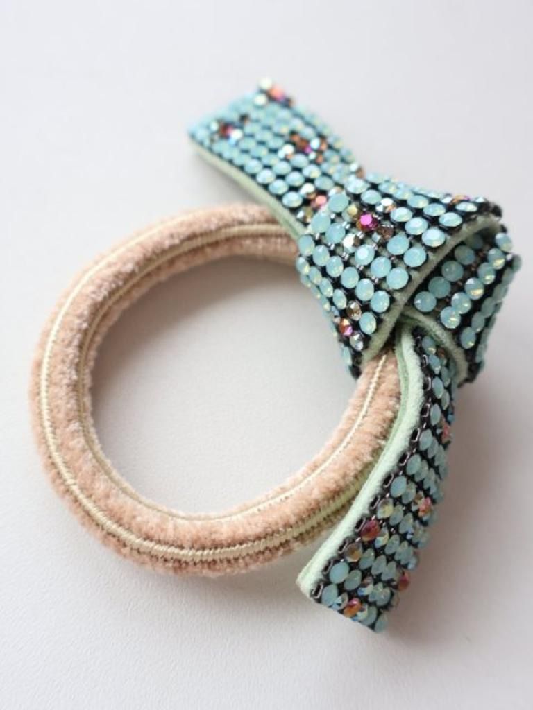 ☆acca アッカ ドレスポニー 6列 プリジット フランス製 送料