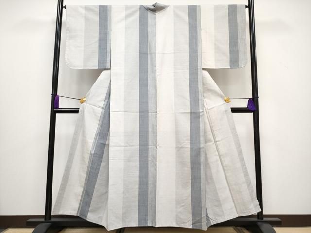 平和屋着物■極上　結城紬　100亀甲　間道　逸品　未使用　CYAA3136s5 平和屋着物□極上 結城紬 100亀甲 間道 逸品 未使用 CYAA3136s5 - メルカリ