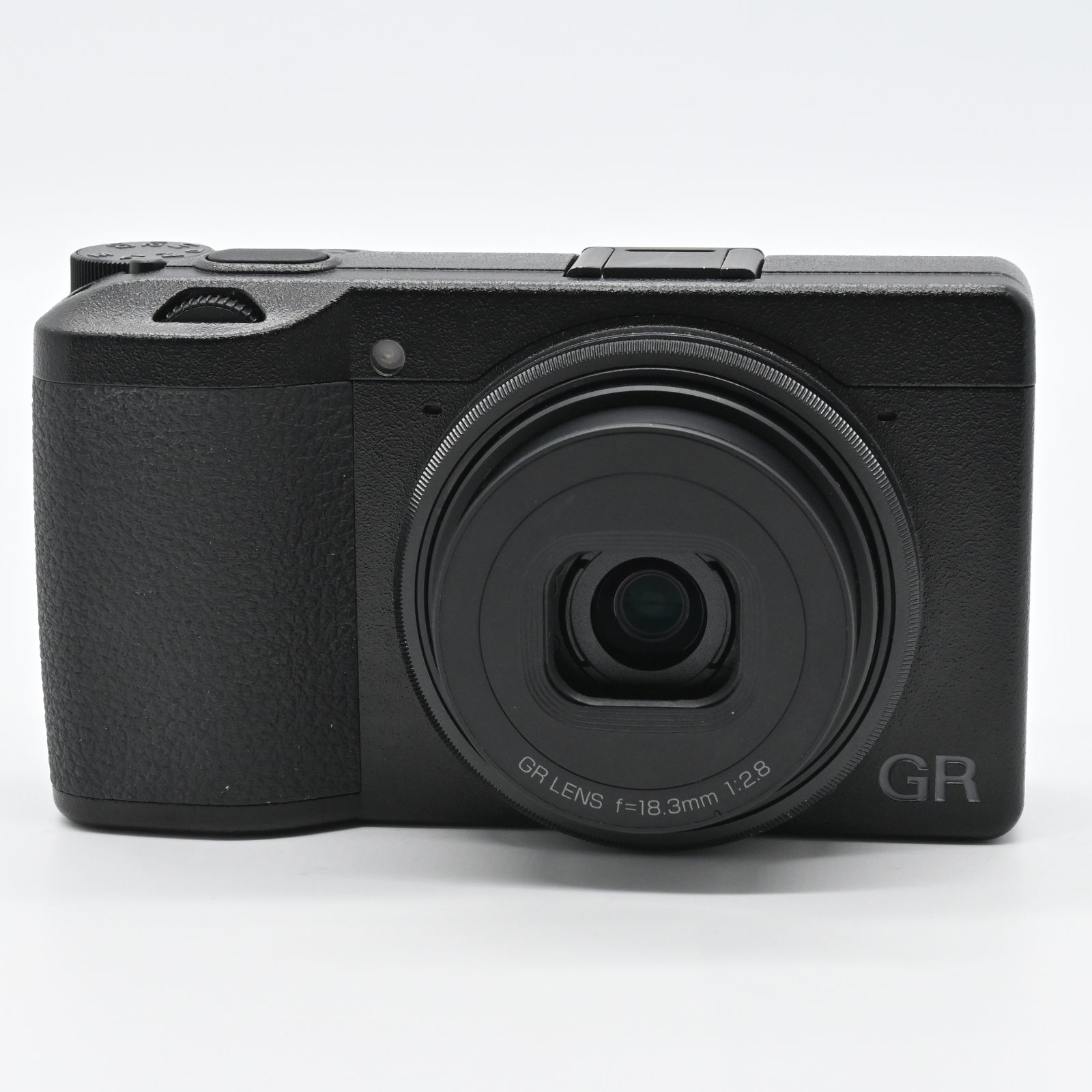僅か5884ショット リコー GR III ショット数1144枚！！□ほぼ新品□ RICOH GR III デジタルカメラ