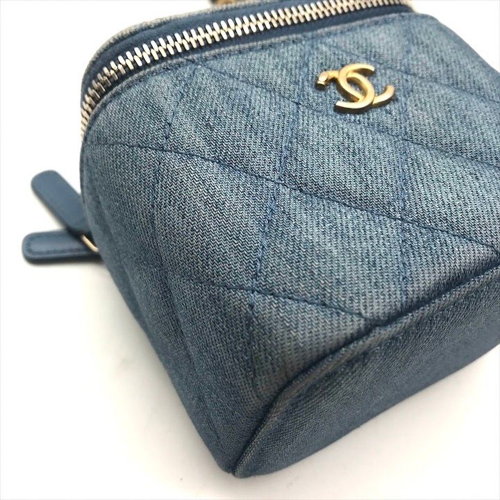 【美品】CHANEL マトラッセ ココマーク ショルダーバッグ 4番台 デニム CHANEL - 良品 CHANEL シャネル ココマーク デニム ミニ
